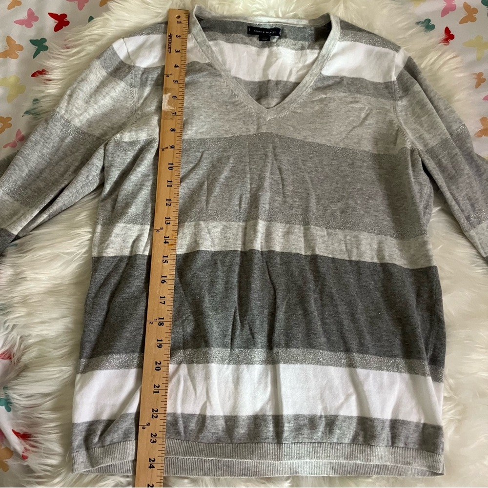 Tommy Hilfiger Light Gray and White Knit Top